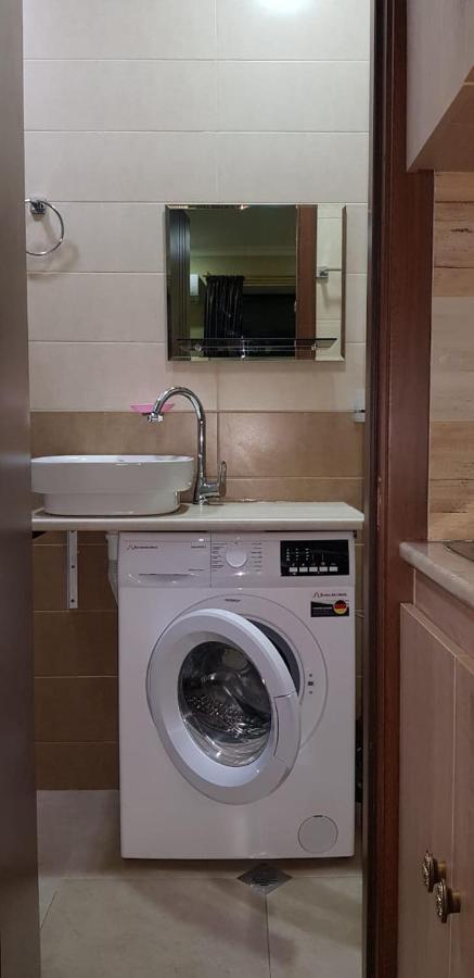 Apartment Izabella ティビリシ エクステリア 写真